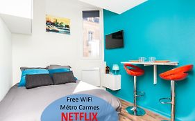 Superbe studio cosy Metro Carmes